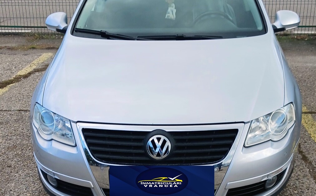 Volkswagen Passat argintiu înmatriculat definitiv de Inmatriculari Vrancea